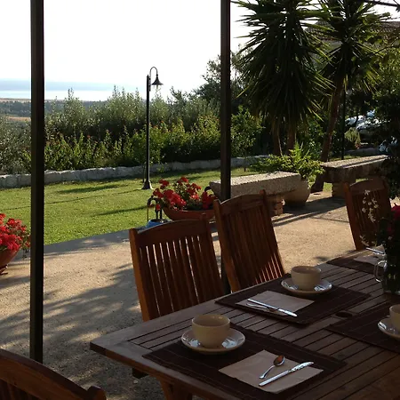 L'oasi Bed & Breakfast 4*