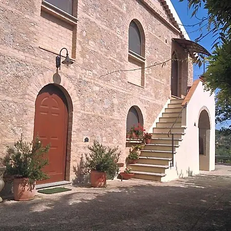 L'oasi Bed & Breakfast
