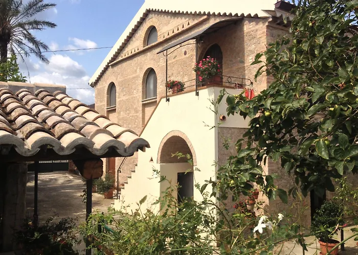 住宿加早餐酒店 L'oasi 圣安德雷亚阿波斯托洛德洛约尼奥