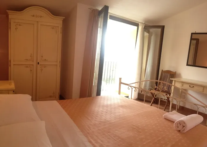 住宿加早餐酒店 L'oasi 4*